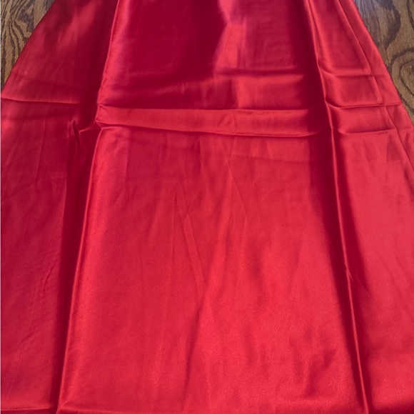 Wishlist Red Skirt - Satin Like Material, Size Medium, NWOT, Soft, Long Skirt - Picture 8 of 8